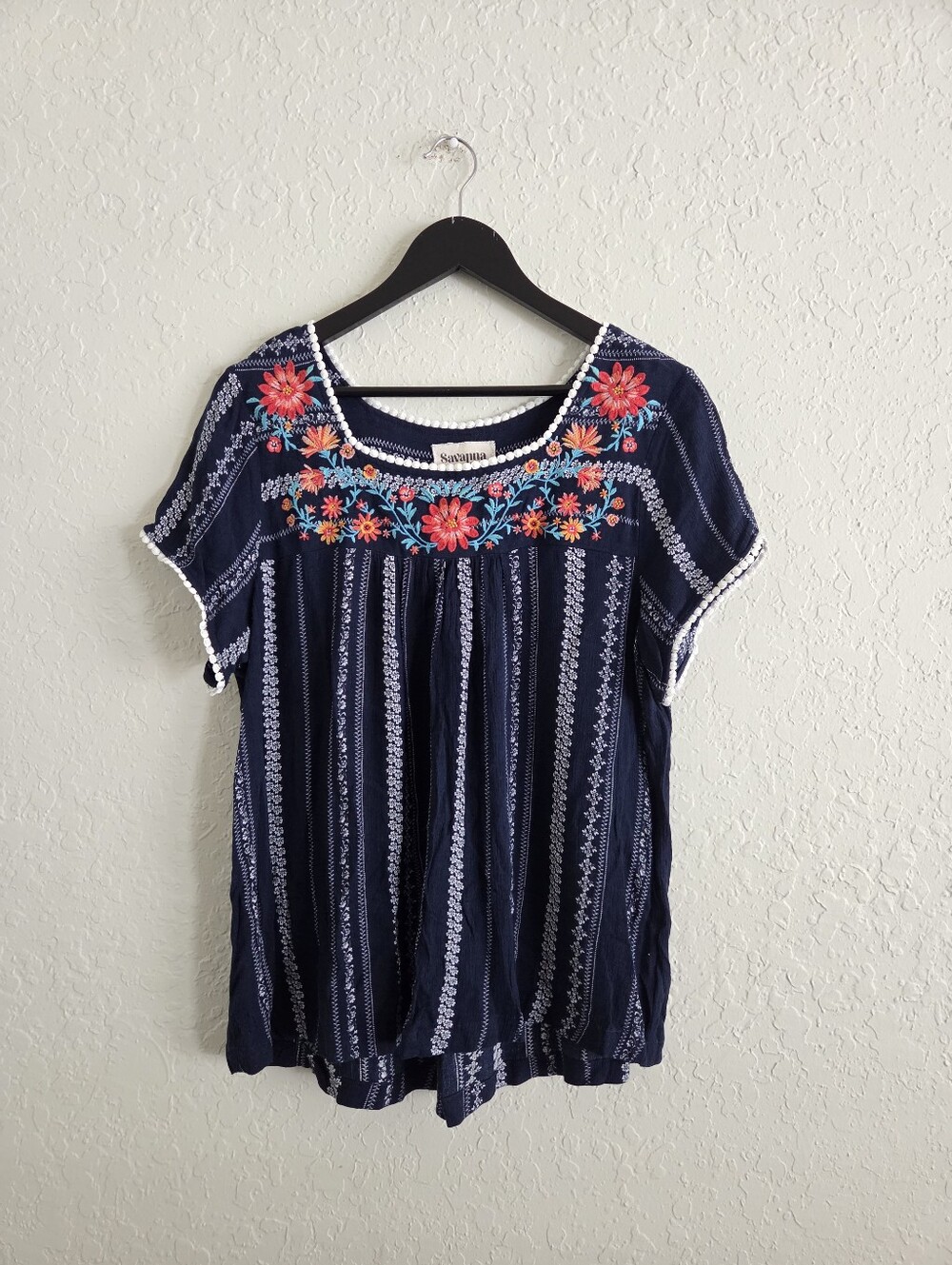 Savanna Jane Embroidered Floral Boho PeasantCottagecore Navy Short Sleeve Blouse